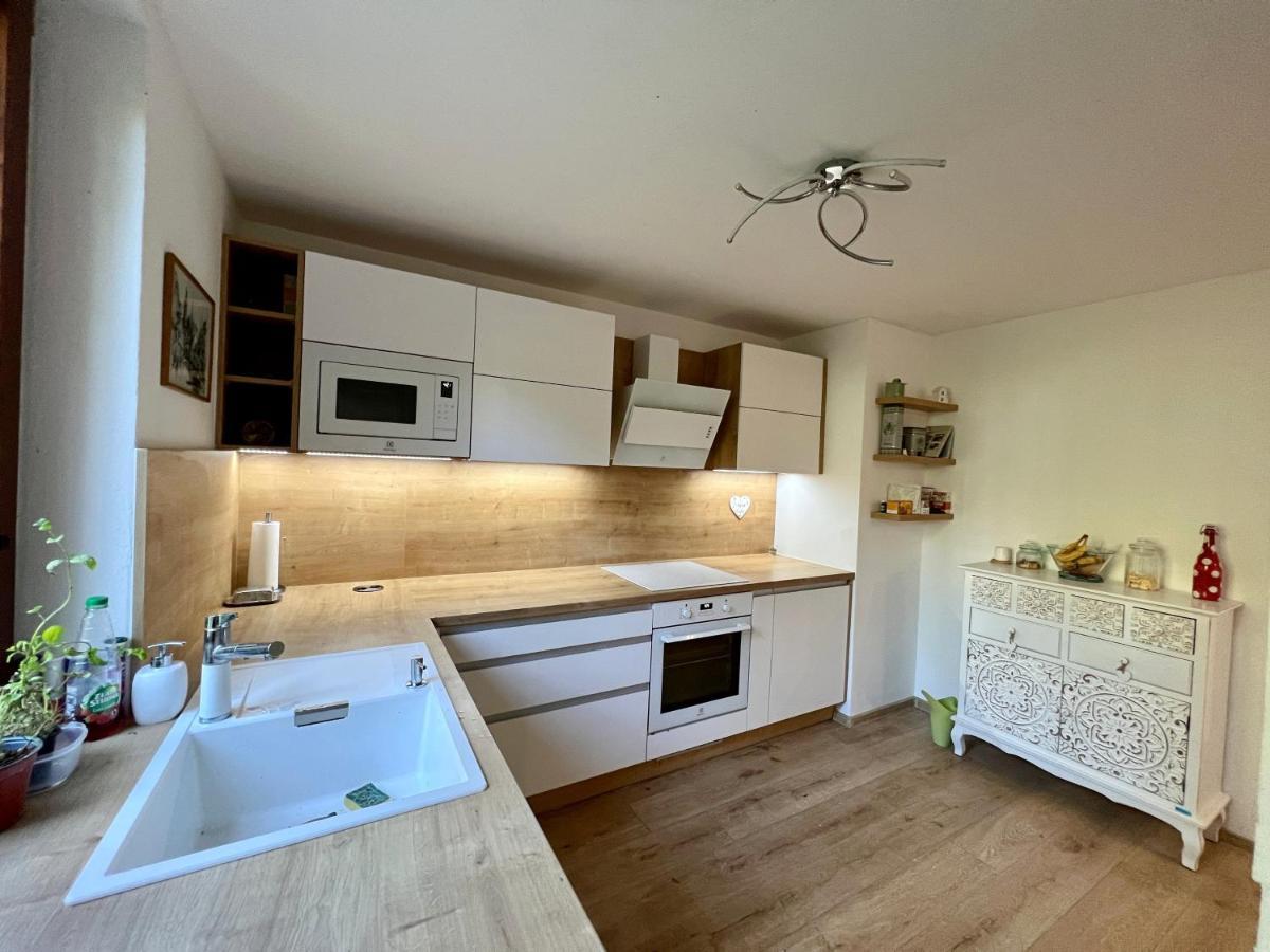 Apartman Stara Sasova Banská Bystrica Eksteriør billede